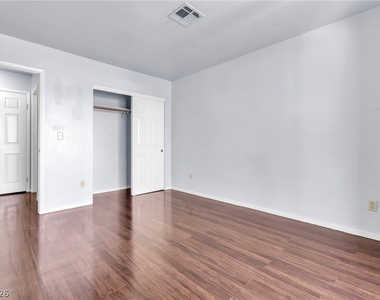 6250 Flamingo Road - Photo Thumbnail 22