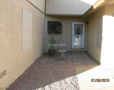 256 Bismark Way - Photo Thumbnail 2