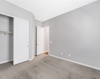 4748 N Calming Garden Street - Photo Thumbnail 14