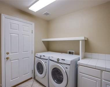6637 Coronado Palms Avenue - Photo Thumbnail 45