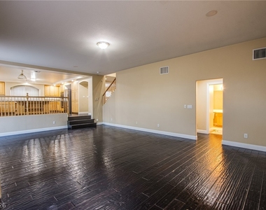 6637 Coronado Palms Avenue - Photo Thumbnail 13