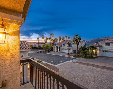 6637 Coronado Palms Avenue - Photo Thumbnail 42