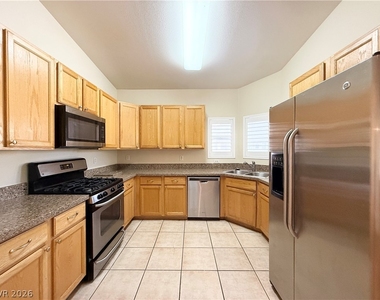 7450 S Eastern Avenue - Photo Thumbnail 7