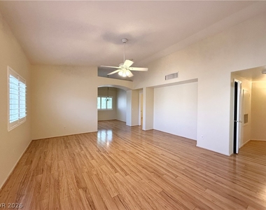 7450 S Eastern Avenue - Photo Thumbnail 1
