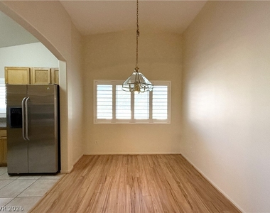7450 S Eastern Avenue - Photo Thumbnail 3