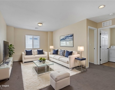 7588 Shiny Bangle Court - Photo Thumbnail 4