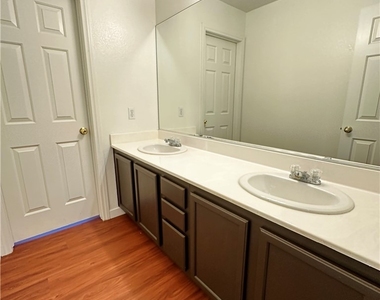 143 Willow Dove Avenue - Photo Thumbnail 21