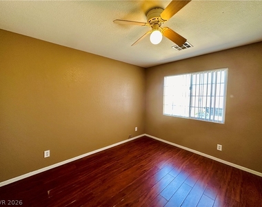143 Willow Dove Avenue - Photo Thumbnail 23