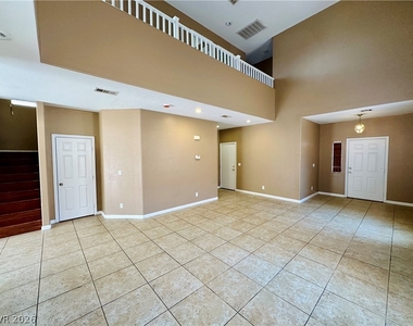 143 Willow Dove Avenue - Photo Thumbnail 3