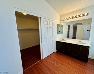 143 Willow Dove Avenue - Photo Thumbnail 16