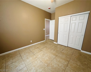 143 Willow Dove Avenue - Photo Thumbnail 9