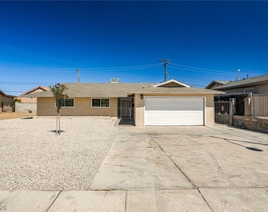 1320 Robin Street - Photo Thumbnail 1