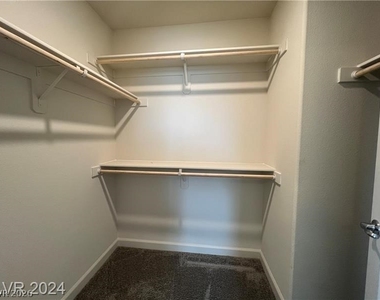 649 Pickled Pepper Place - Photo Thumbnail 13