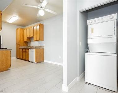 3318 N Decatur Boulevard - Photo Thumbnail 17