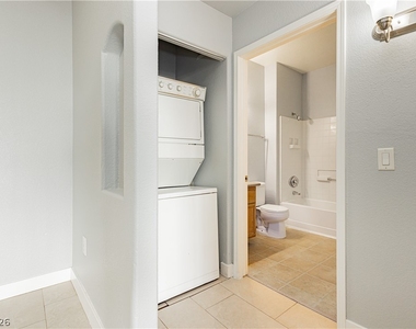 3318 N Decatur Boulevard - Photo Thumbnail 22