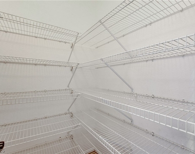 2294 Tedesca Drive - Photo Thumbnail 29