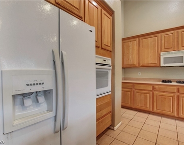 2294 Tedesca Drive - Photo Thumbnail 2