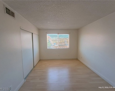 3655 Kolendo Court - Photo Thumbnail 12