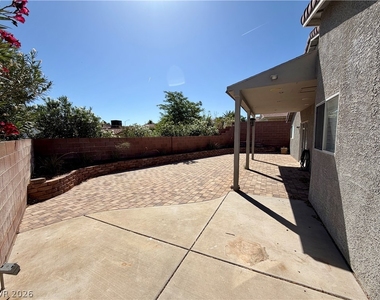 124 Lemongold Street - Photo Thumbnail 16