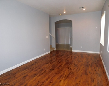 7985 Saba Rock Court - Photo Thumbnail 4