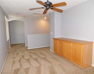 7985 Saba Rock Court - Photo Thumbnail 18