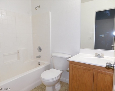 7985 Saba Rock Court - Photo Thumbnail 38