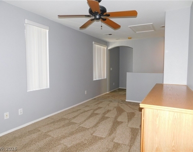 7985 Saba Rock Court - Photo Thumbnail 19