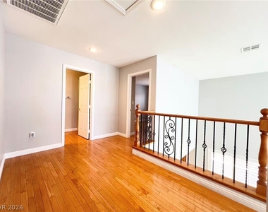 538 Los Hermanos Street - Photo Thumbnail 15