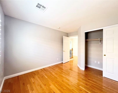 538 Los Hermanos Street - Photo Thumbnail 23
