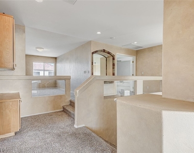 10130 Walhalla Plateau Court - Photo Thumbnail 38