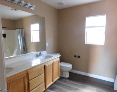 11625 Longhirst Hall Lane - Photo Thumbnail 10