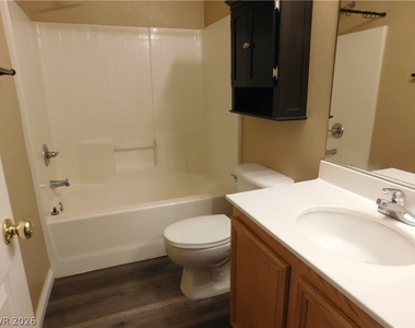 11625 Longhirst Hall Lane - Photo Thumbnail 8