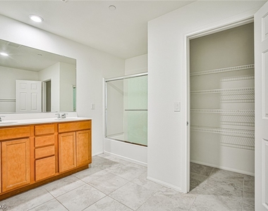 166 Fulgora Street - Photo Thumbnail 20
