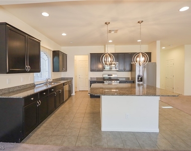 6418 Jackson Spring Road - Photo Thumbnail 7