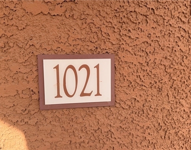 830 Carnegie Street - Photo Thumbnail 1