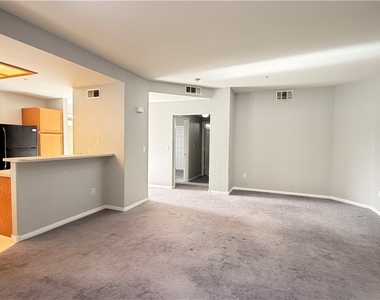 830 Carnegie Street - Photo Thumbnail 9