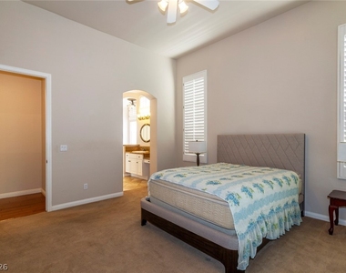 2215 Scarlet Rose Drive - Photo Thumbnail 21