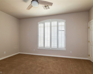 2215 Scarlet Rose Drive - Photo Thumbnail 32