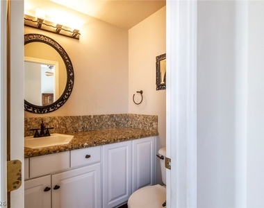 2215 Scarlet Rose Drive - Photo Thumbnail 29