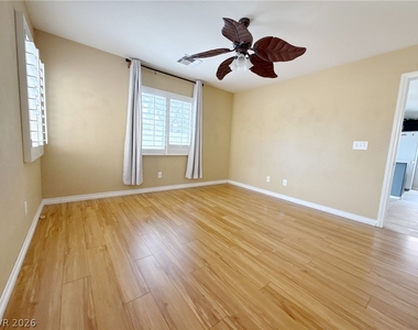824 Blushing Rose Place - Photo Thumbnail 8