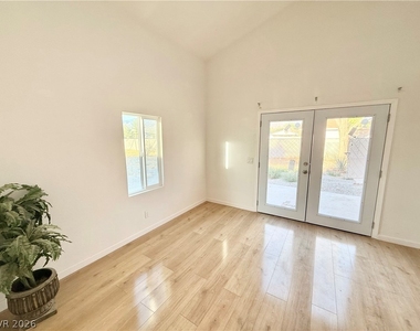 510 E Simkins Road - Photo Thumbnail 8
