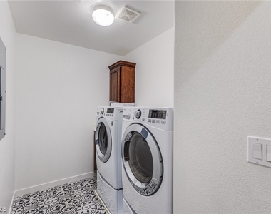 11518 Belmont Lake Drive - Photo Thumbnail 15