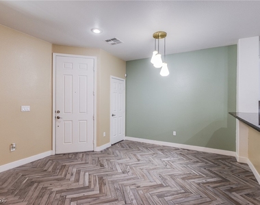 11518 Belmont Lake Drive - Photo Thumbnail 4