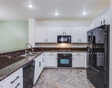 11518 Belmont Lake Drive - Photo Thumbnail 7