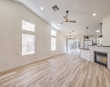 1712 Pinion Mesa Court - Photo Thumbnail 6