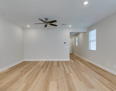 1599 Pacific Baza Street - Photo Thumbnail 10