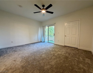 833 Aspen Peak Loop - Photo Thumbnail 6
