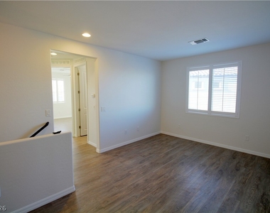 24 Brigola Street - Photo Thumbnail 7