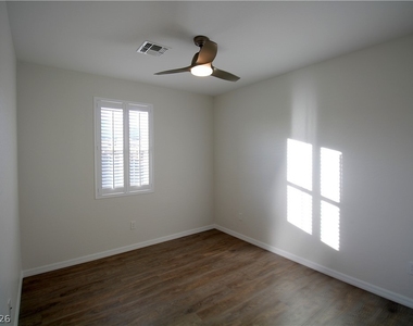 24 Brigola Street - Photo Thumbnail 12