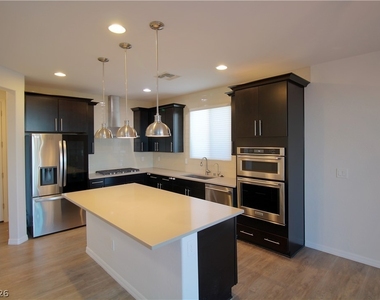 24 Brigola Street - Photo Thumbnail 4